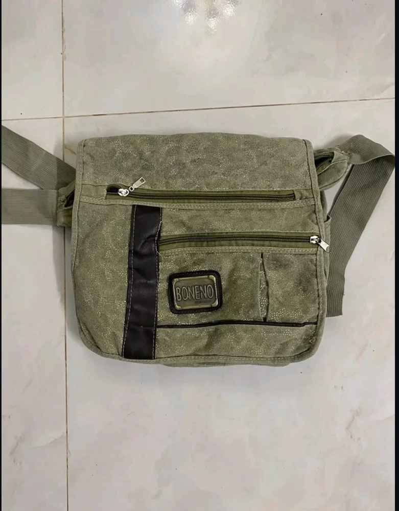Shoulder Bags