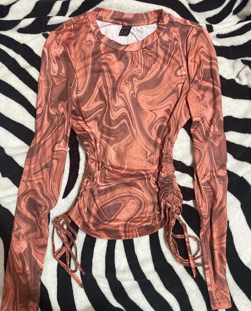 Shein أكمام طويلة