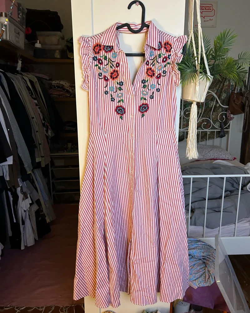 Zara فساتين طويلة