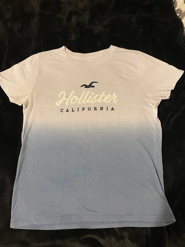 Hollister T-shirts