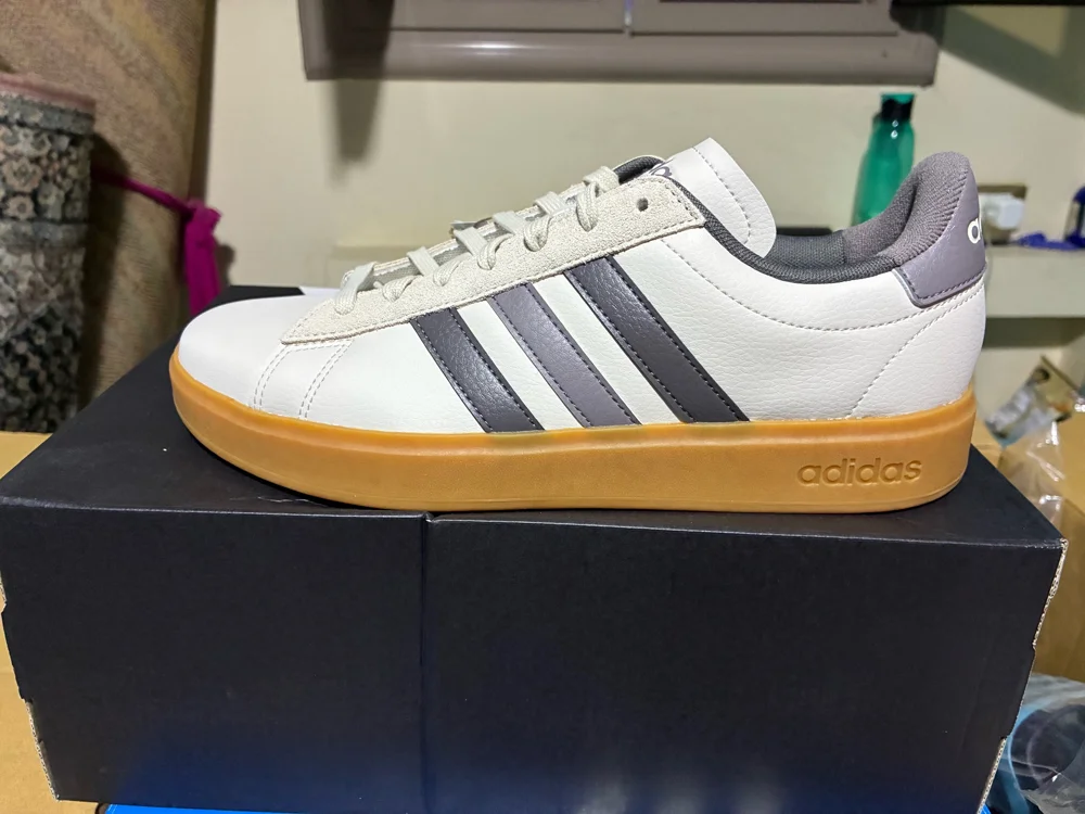 adidas Sneakers, size 42, photo 3