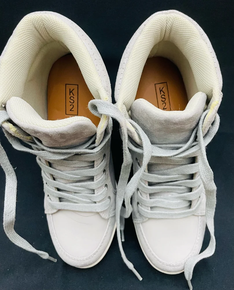 Payless Sneakers, size 35, photo 3