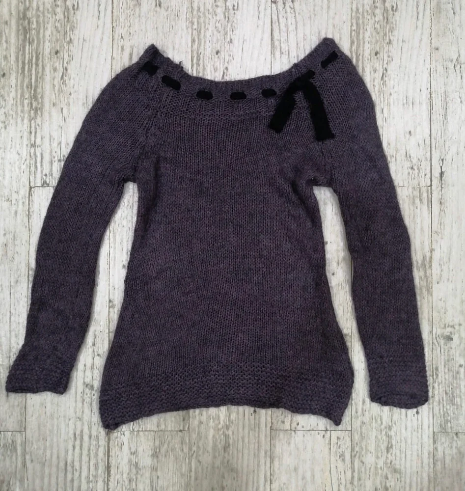 Sweaters & Pullovers