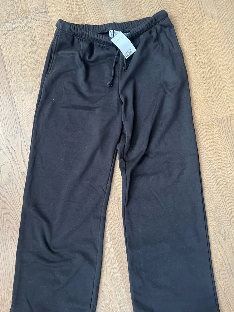 H&M Divided Sweatpants, New with tags, size M / 38 / 10, photo 4