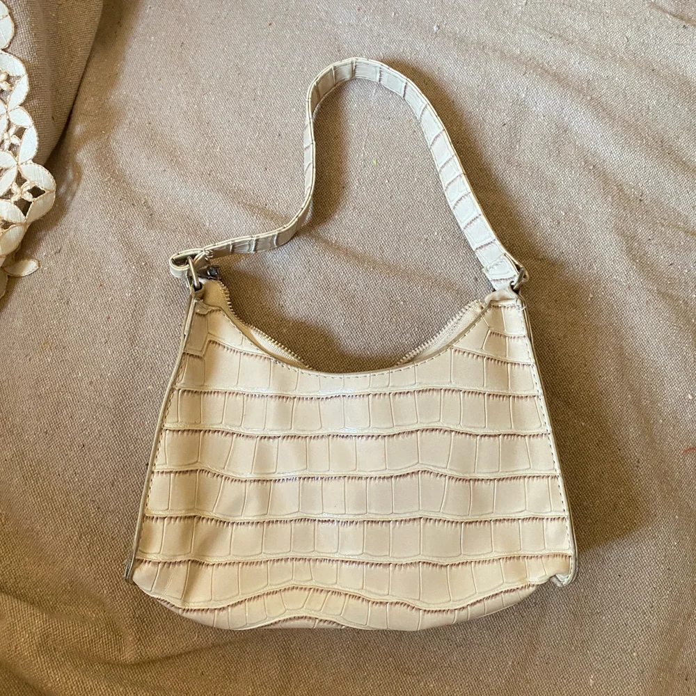 Shein شنط كتف