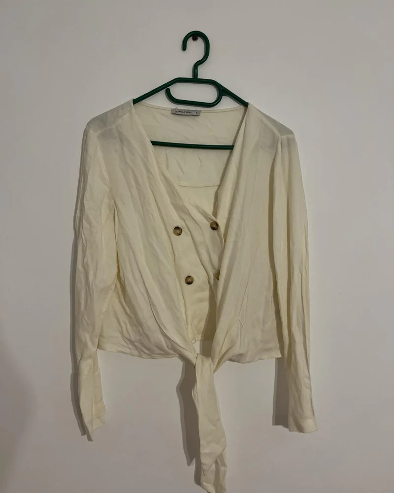 LC Wakiki Blouses