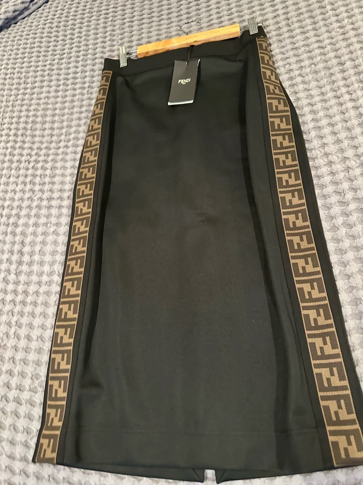 Fendi Skirts, New with tags, size M / 38 / 10, photo 3