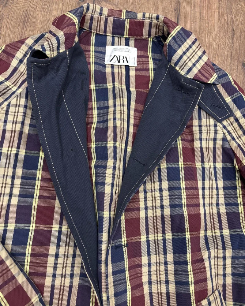 Zara Coats