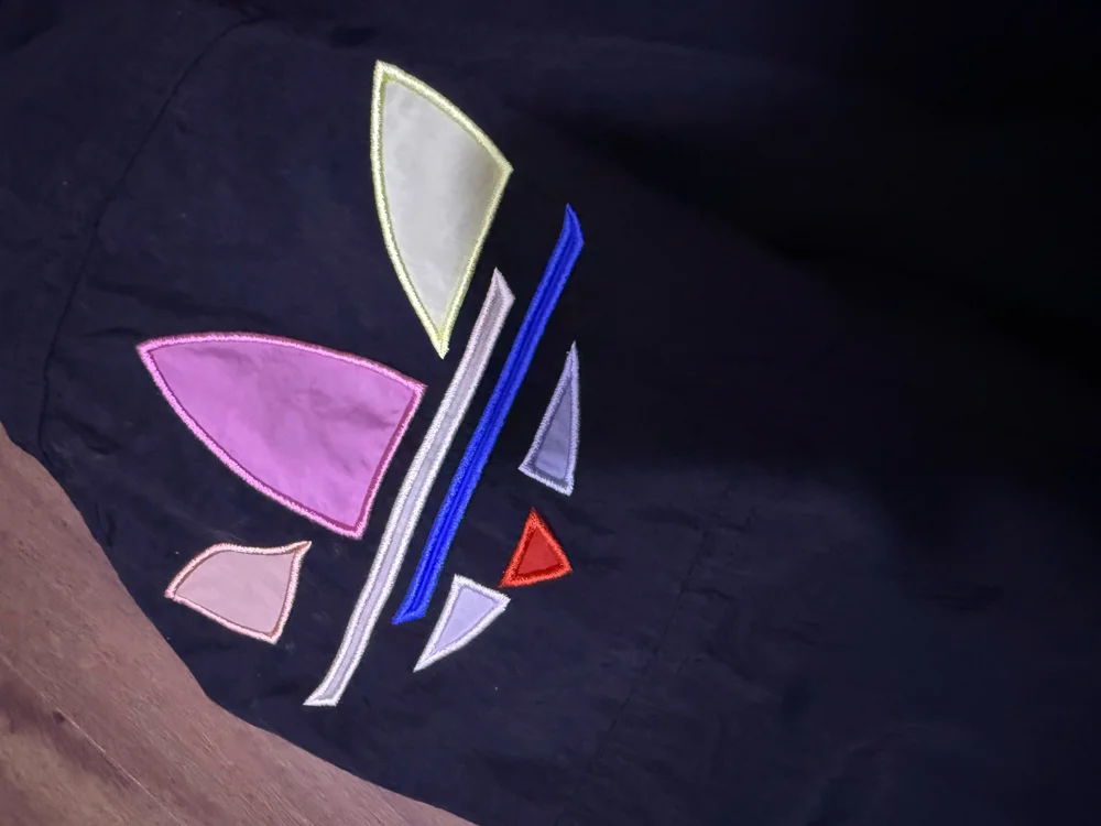 adidas Originals چاكيتات رياضية، حالة ممتازة، مقاس S، صورة 2