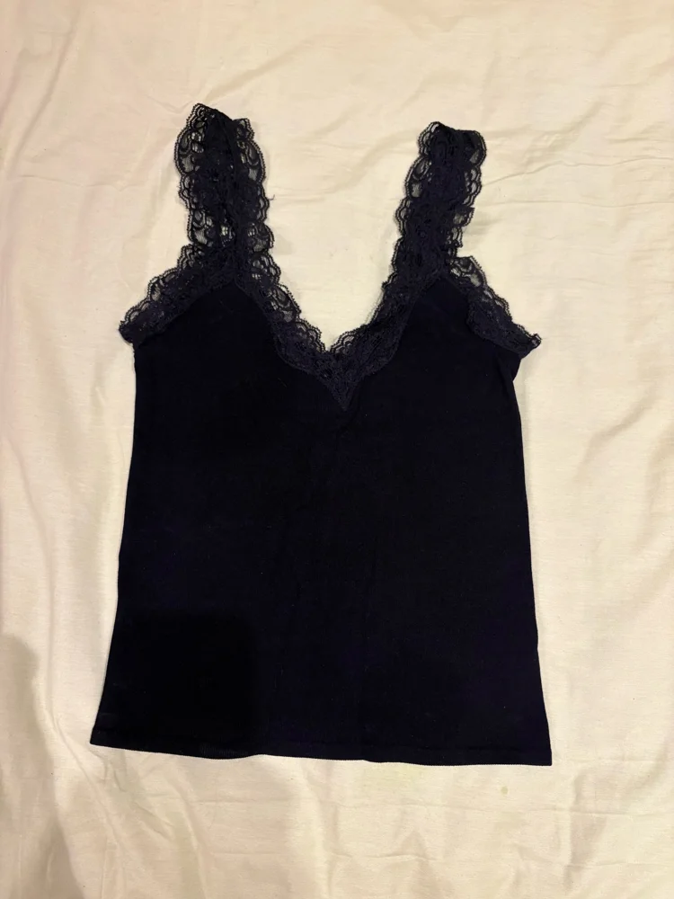 Carina Tank Tops