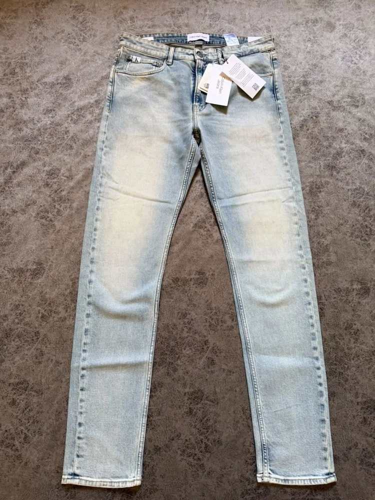 Calvin Klein Jeans