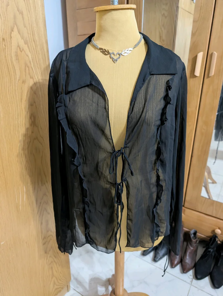 H&M Blouses