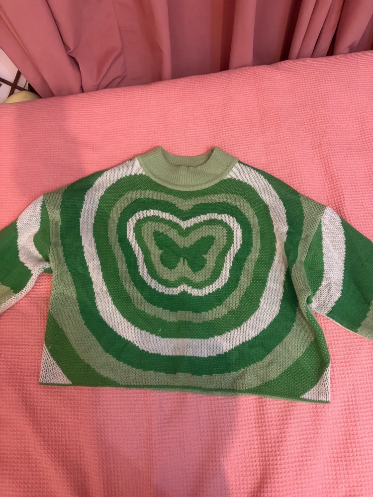 H&M سويترات وبلوفرات