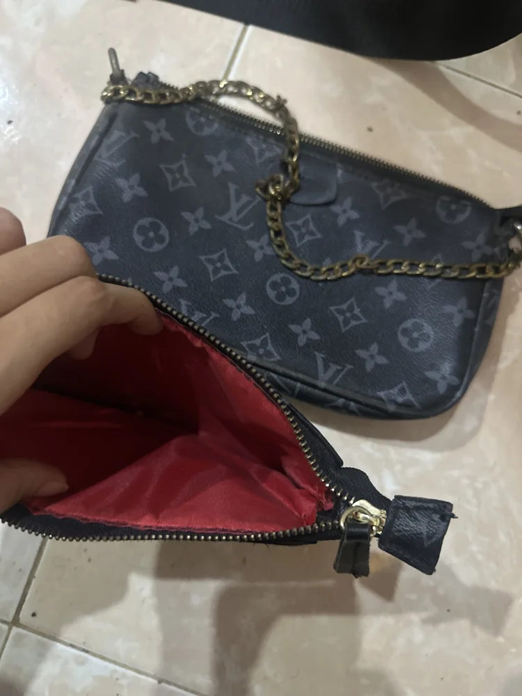 Louis Vuitton Cross-Body Bag, size Other, photo 2