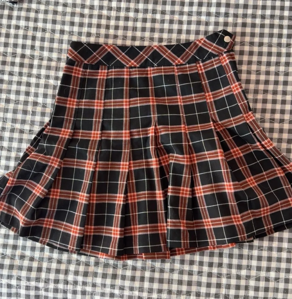 H&M Skirts, size XS / 34 / 6