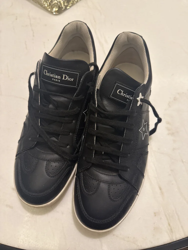 Dior سنيكرز