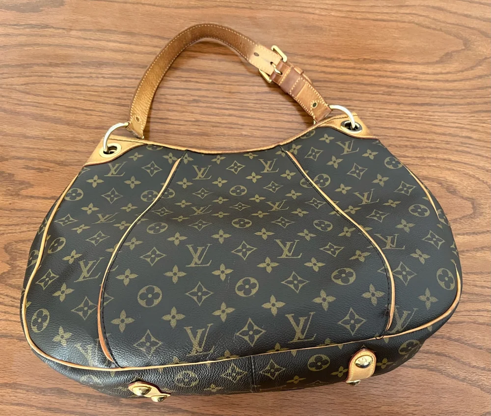 Louis Vuitton Shoulder Bag, size Other, photo 2