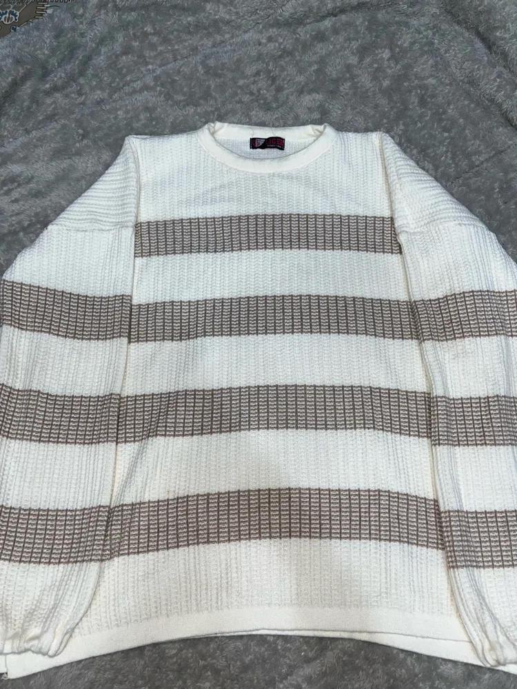 Sweaters & Pullovers