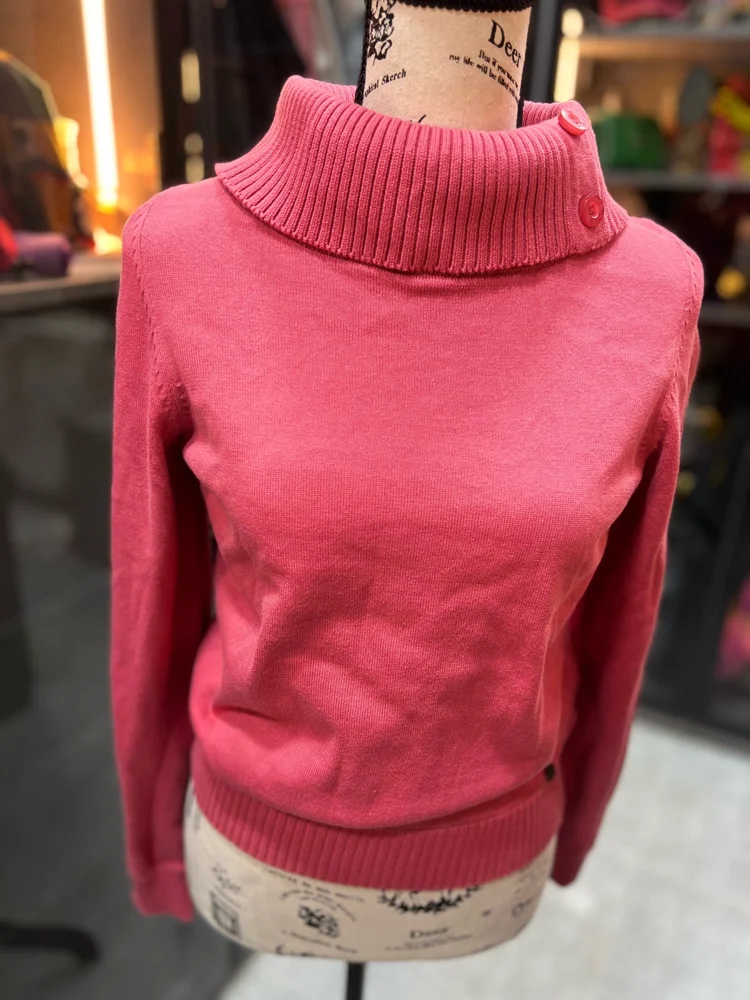 S.Oliver Sweaters & Pullovers