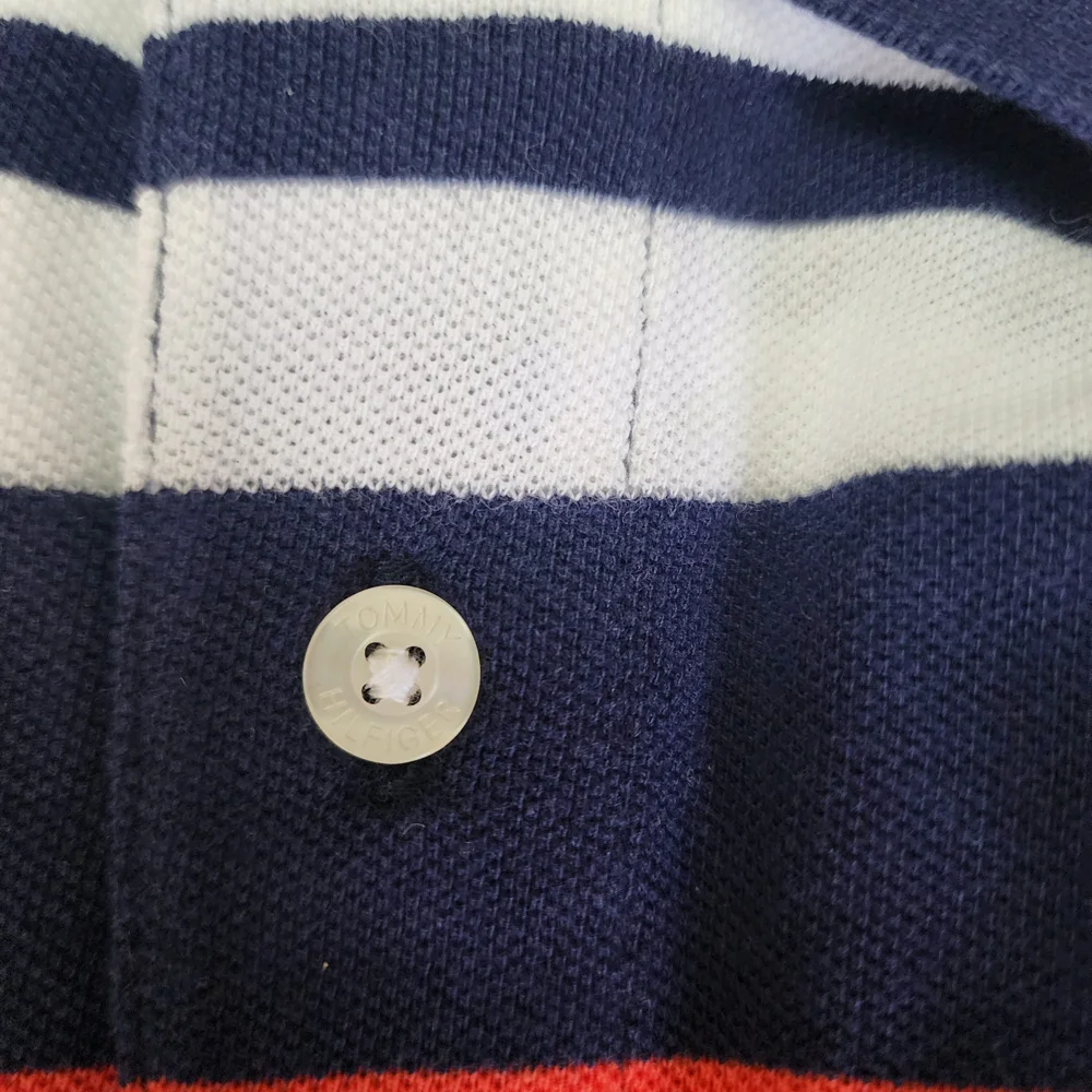 Tommy Hilfiger Tops, size 10y, photo 4