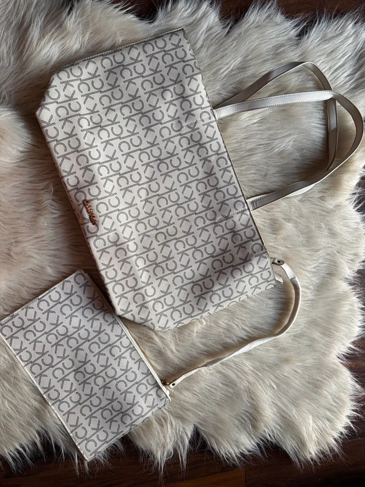 Calvin Klein Shoulder Bags, size Other, photo 3