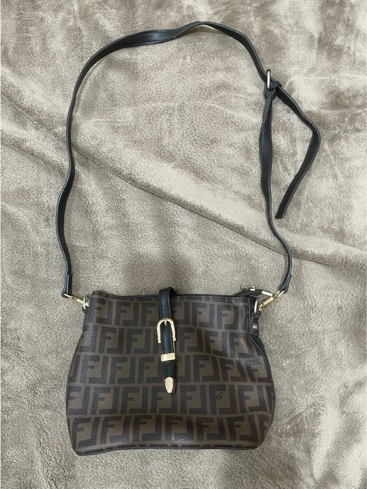 Shoulder Bags