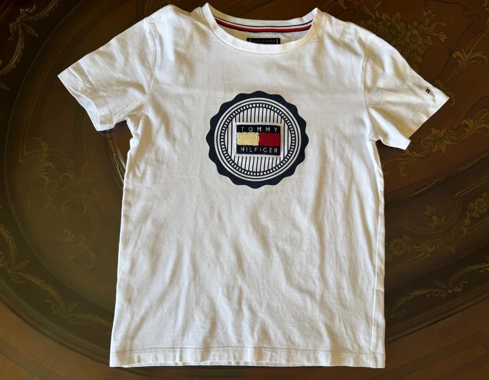 Tommy Hilfiger Tops