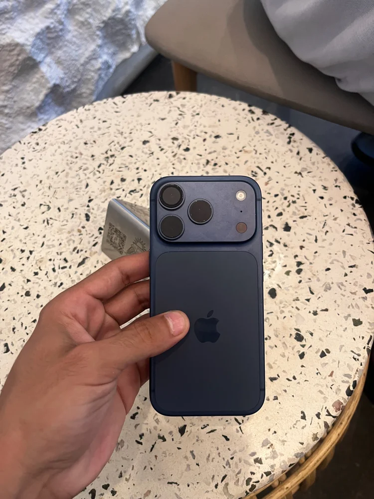 Apple Phones, Good, photo 2