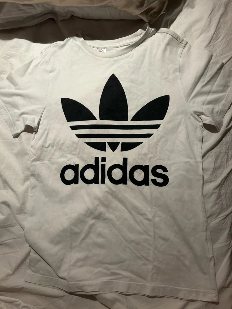 adidas T-shirts, size S, photo 2