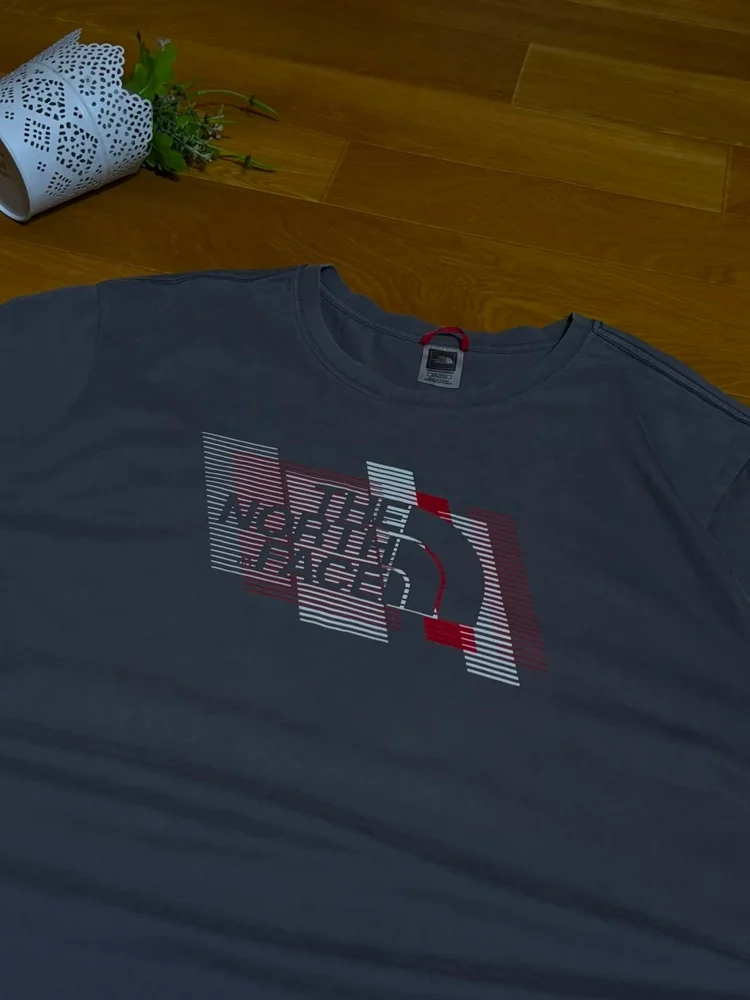 The North Face T-shirts, size XXL, photo 2