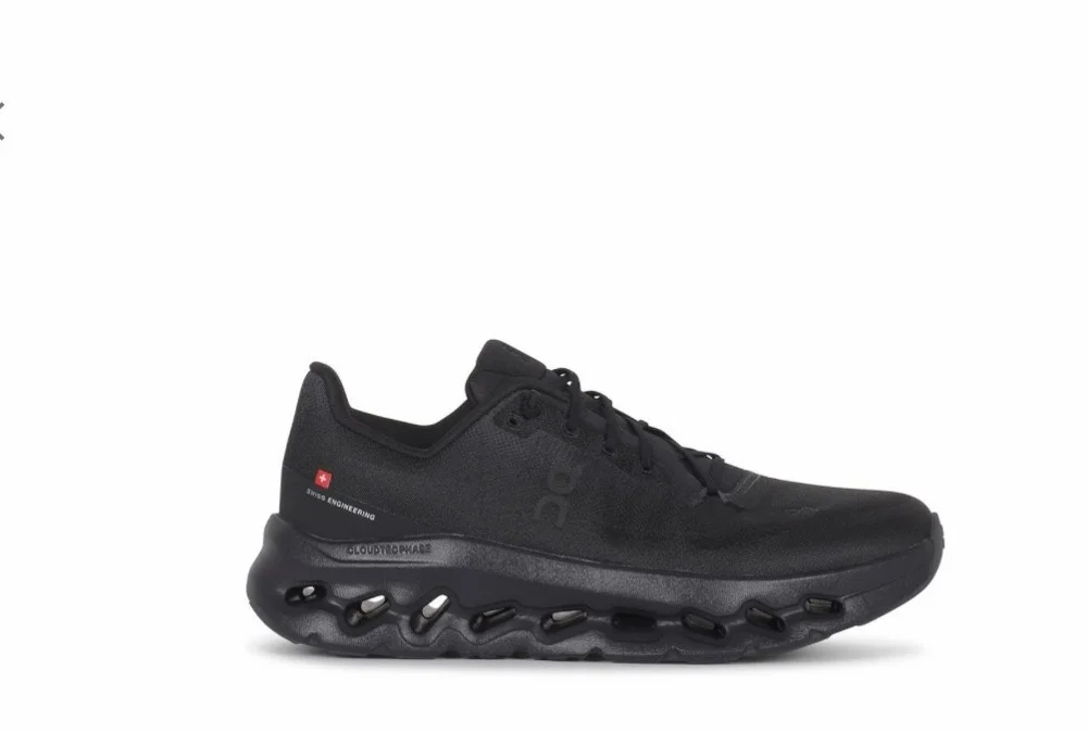 On Cloud Sneakers