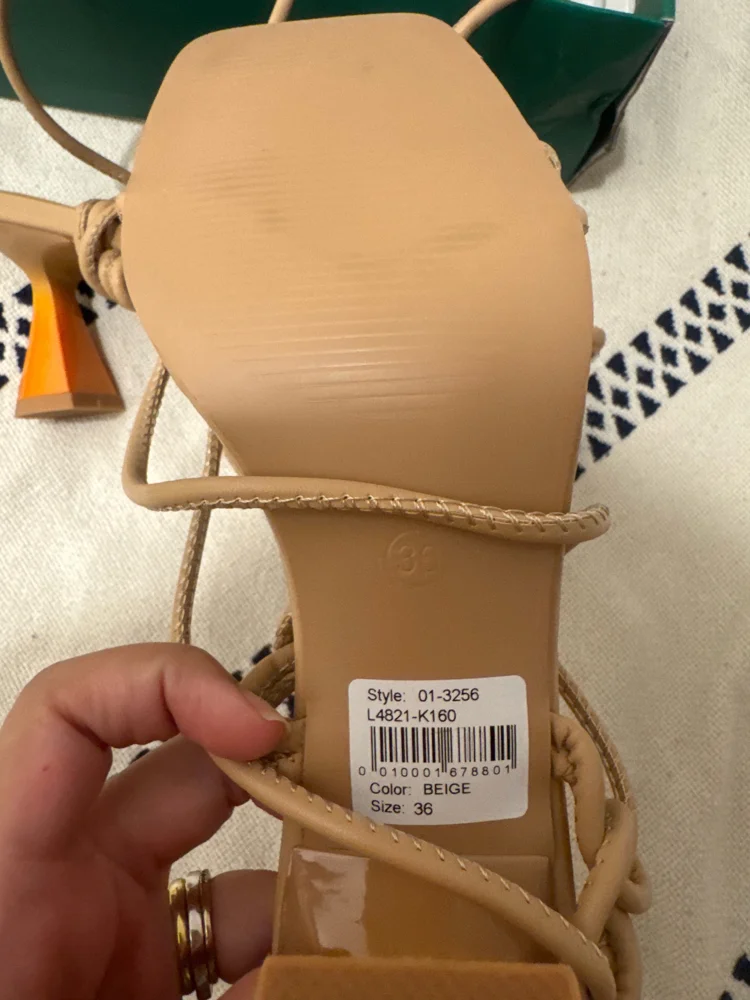 Pixi Sandals, New with tags, size 36, photo 3