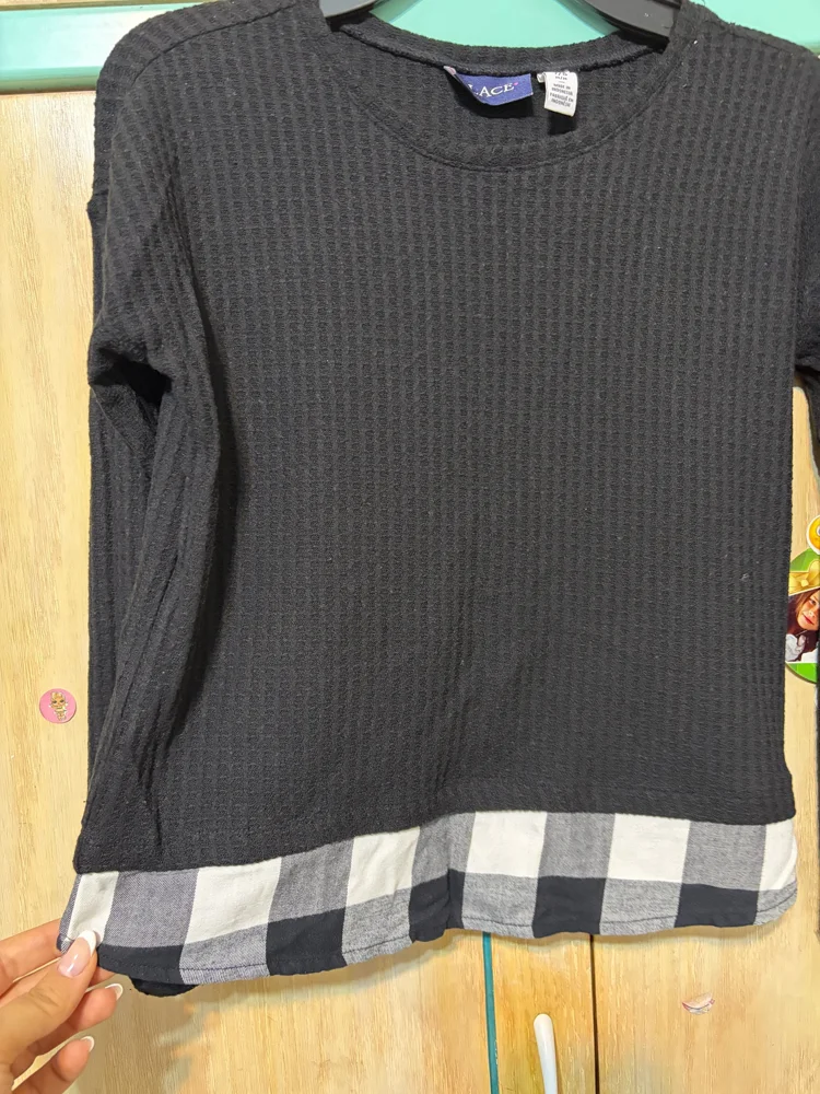 The Children's Place Tops, Very good, size 7y, photo 3