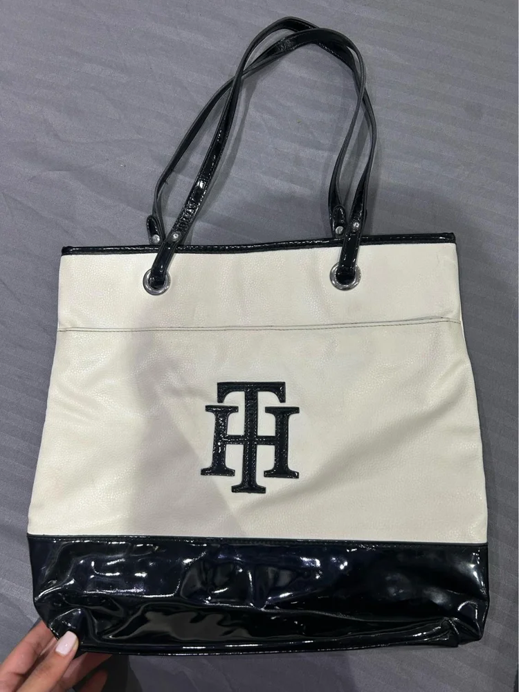 Tommy Hilfiger Shoulder Bag