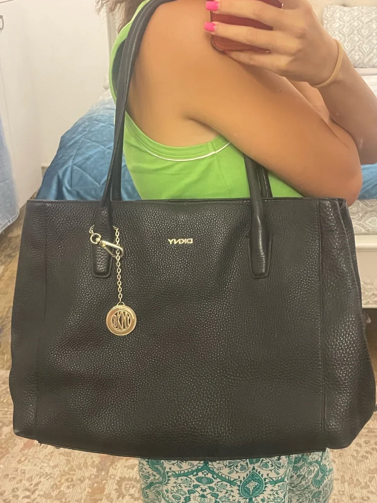 DKNY Shoulder Bags