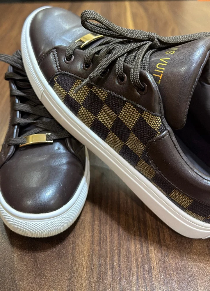 Louis Vuitton Sneakers, size 38, photo 3