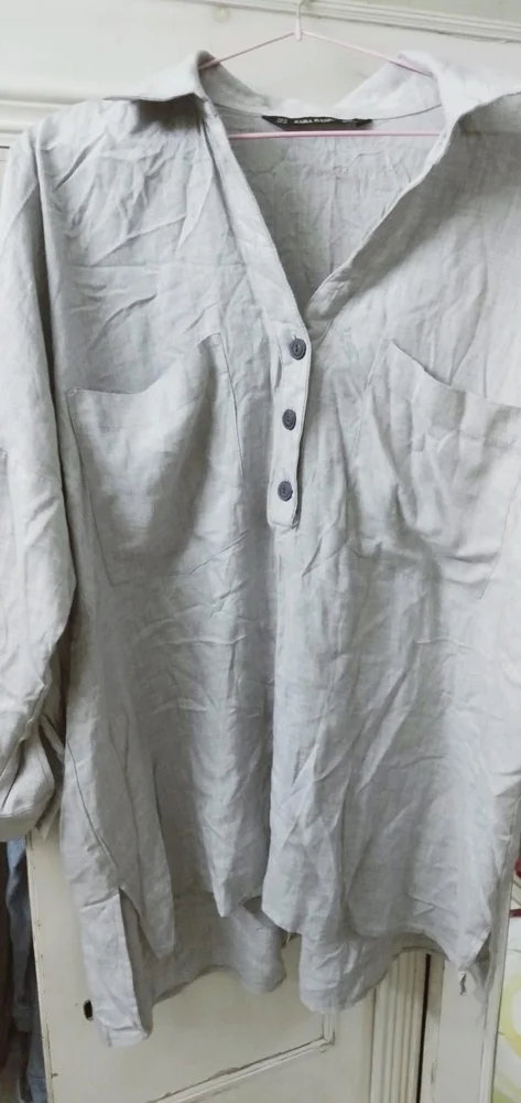 Zara قمصان