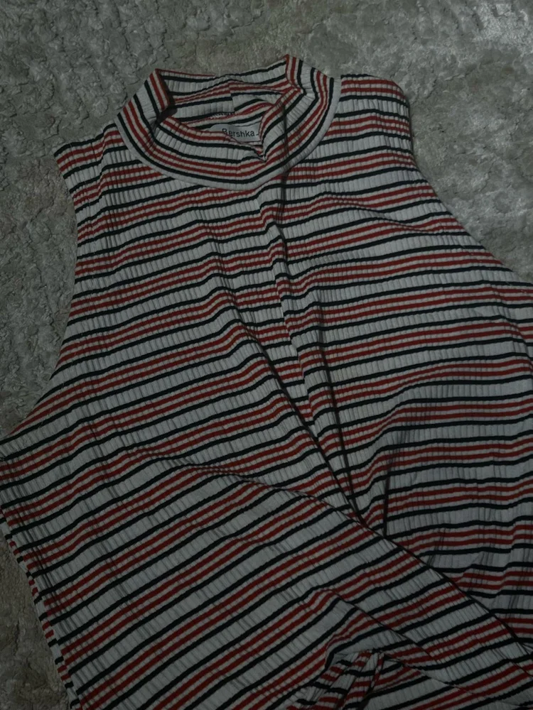 Bershka تانك توب