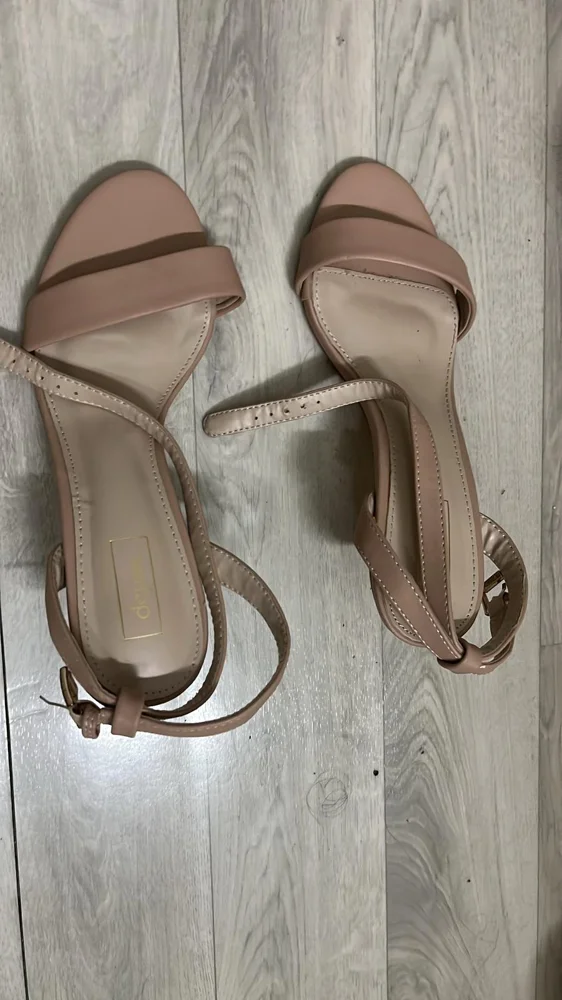 deja vu Sandals, size 38, photo 3
