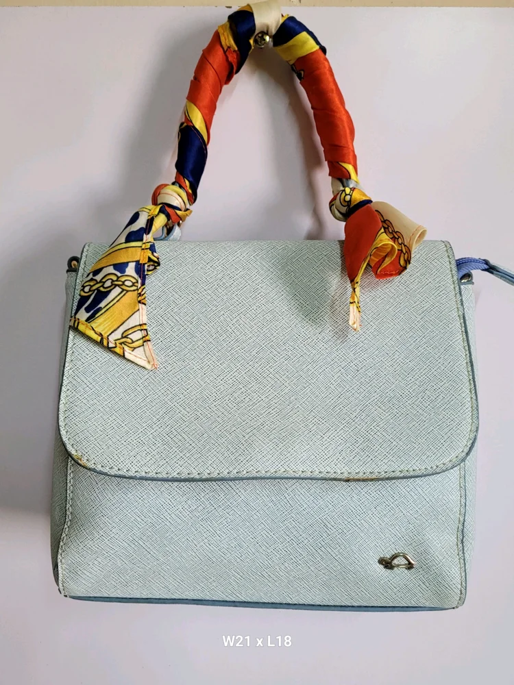 carpisa Handbags