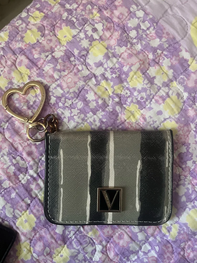 Victoria's Secret Wallets & Cardholders