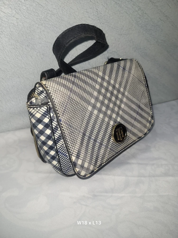 Tommy Hilfiger Cross-Body Bags, Excellent, photo 3