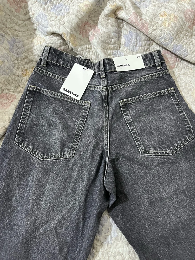 Bershka Jeans, New with tags, size XS / 34 / 6, photo 2