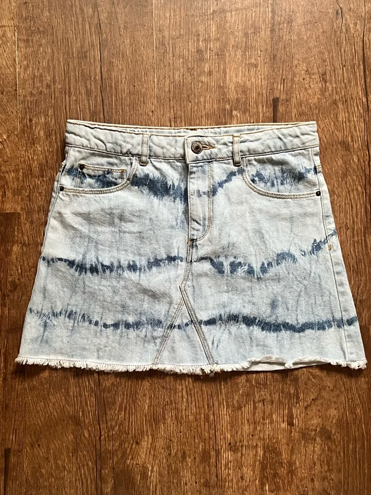 Zara جيبات