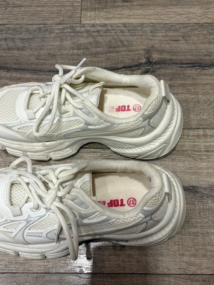 Sneakers, size 37, photo 3