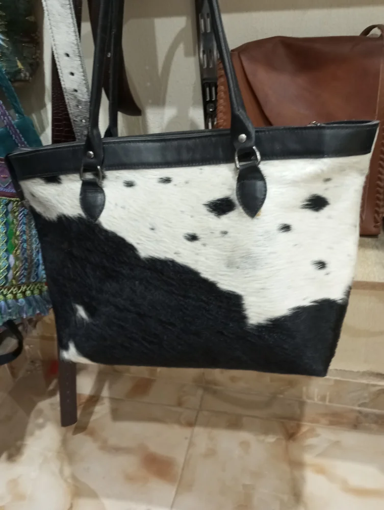 Local Shoulder Bags, New with tags, photo 3