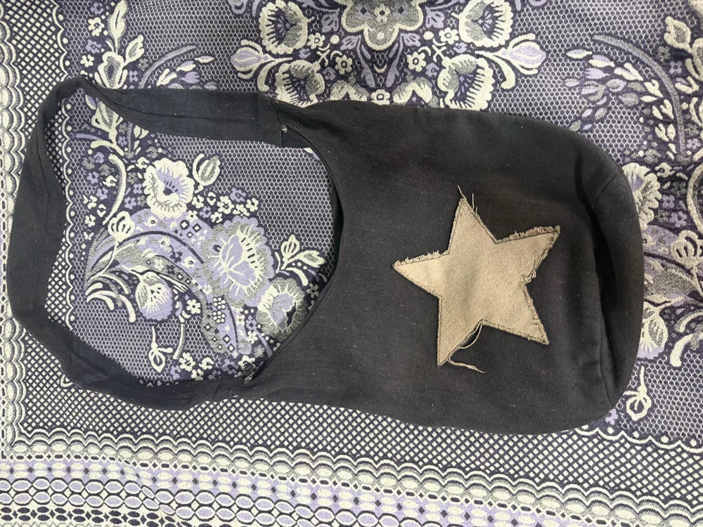 Local Cross-Body Bags