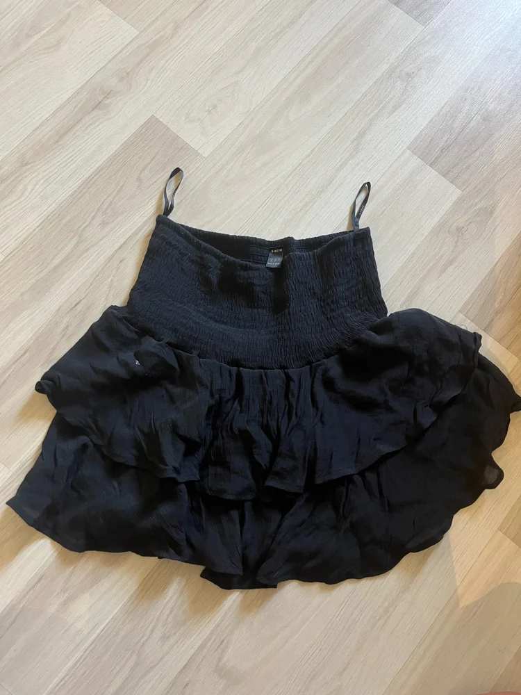 Shein جيبات