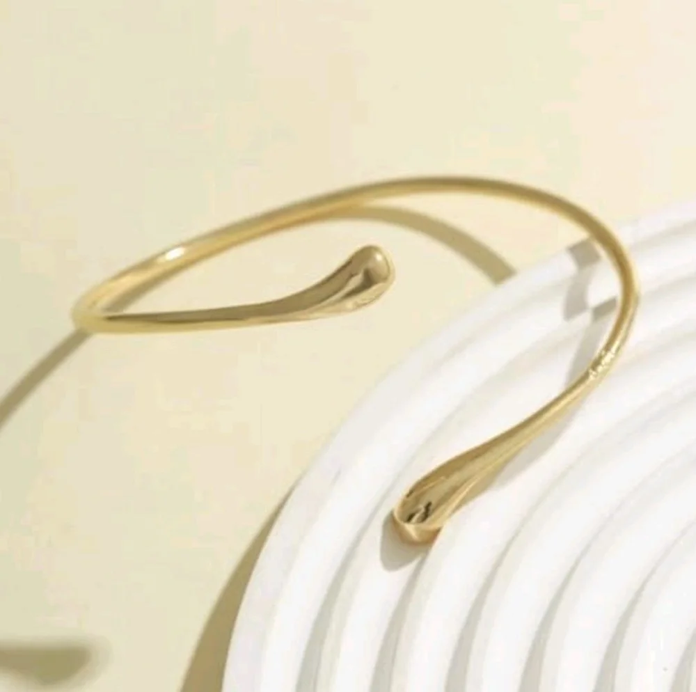Bracelets, size Other, photo 2
