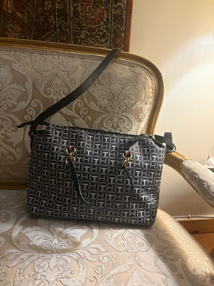 Tommy Hilfiger Tote Bag